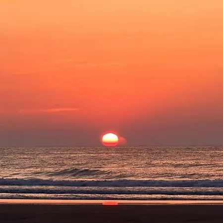 Hermosa Casa Cerca Del Mar * Santiago Del Monte